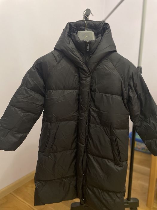 Плащ для дівчинки reserved.