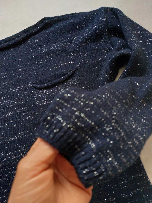 Granatowy sweter sweterek ze srebrna nitka srebrna nitką błyszczący M