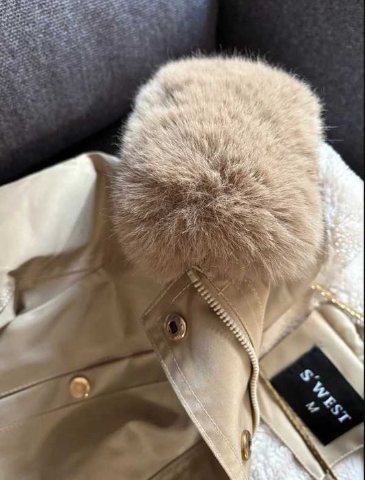 Kurtka beżowa rozmiar małe M