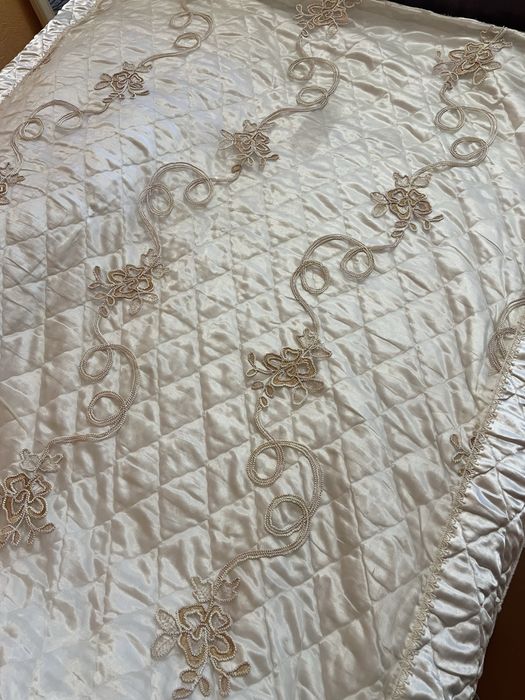 Покрывало  на кровать