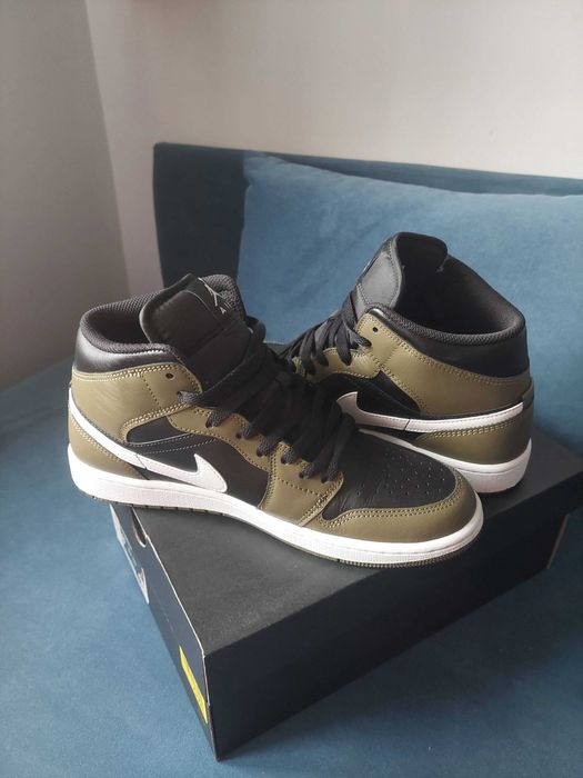 Air Jordan 1 Mid black/olive