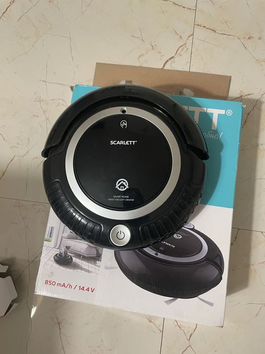 Робот-пилосос Scarlett SC-VC80-R10. Стан нового