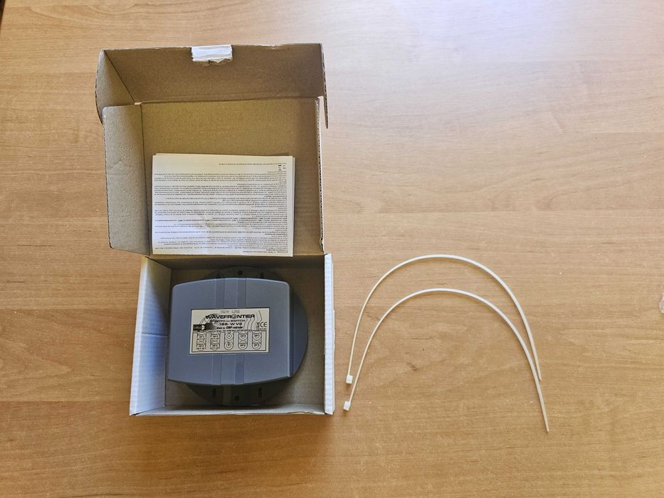 Przełącznik DiSEqC 8/1 Wavefrontier 8 LNB UNIKAT NOWY