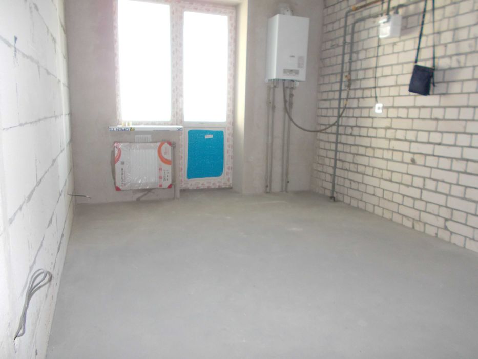 Продам кв-ру 44\21\12 м2 з індивід-им газовим опаленням місто Чернігів