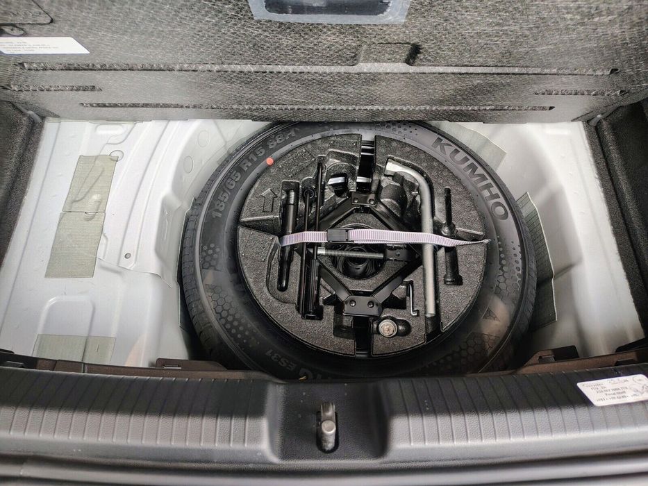 Volkswagen Polo Life Plus 1.0 TSI 95 KM