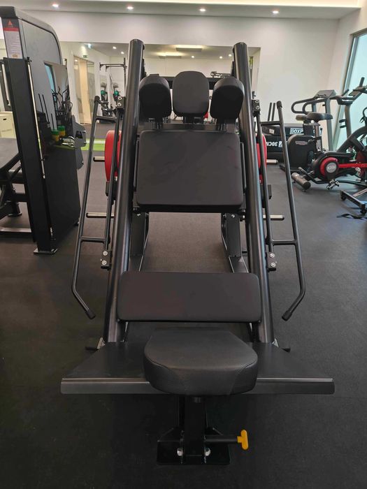 Prensa Jaca + Hack Squat  (Fitness Tech)