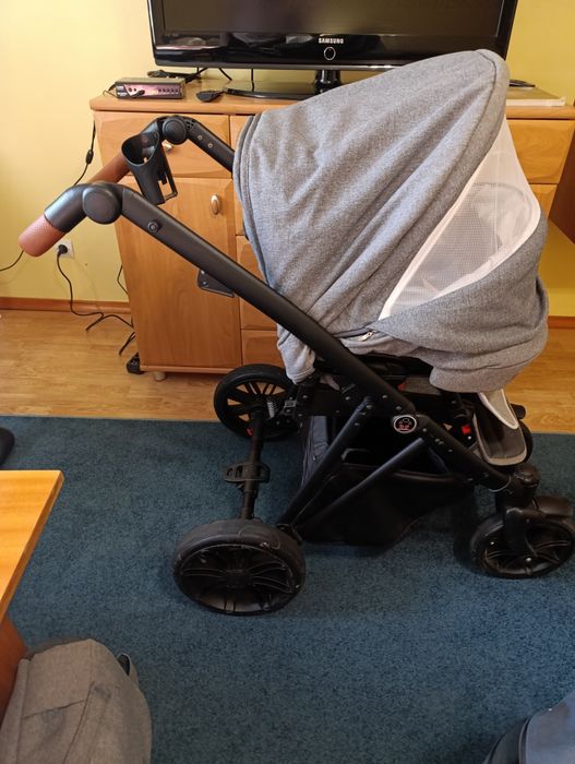 Duży zestaw dla dziecka: Camarelo 3w1, Joie ISOFIX, krzesełko do karmienia
