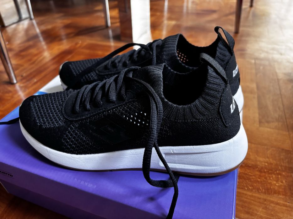 Buty Lotto sneakersy r. 38, 24.5cm nowe, w oryginalnym pudelku
