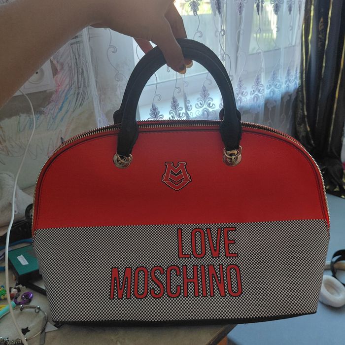 Сумка love moschino