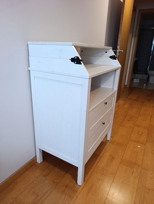 Mudador Ikea / secretária