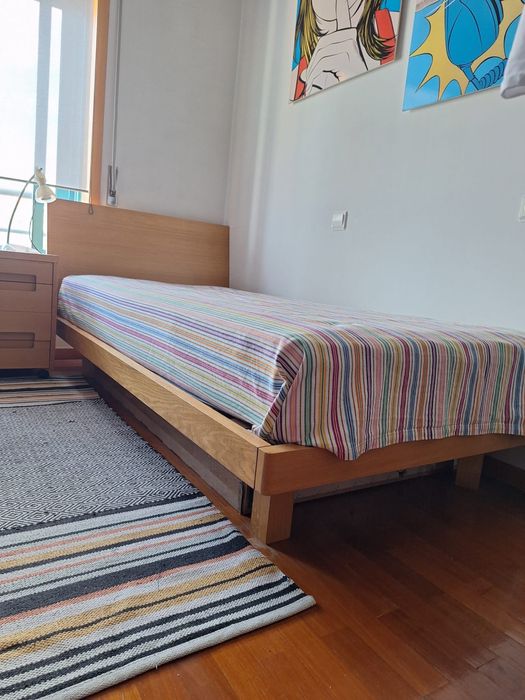 Cama Solteiro com Colchão Molaflex 90x190cm