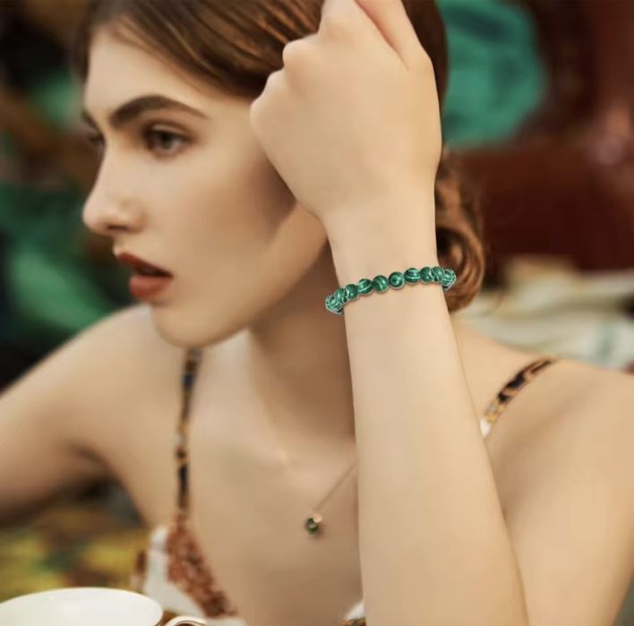 Bransoletka 17,19 z malachitów z misiem żółte srebro vermeil 925