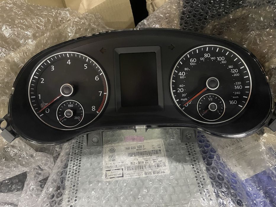 Панель приладів джетта 6