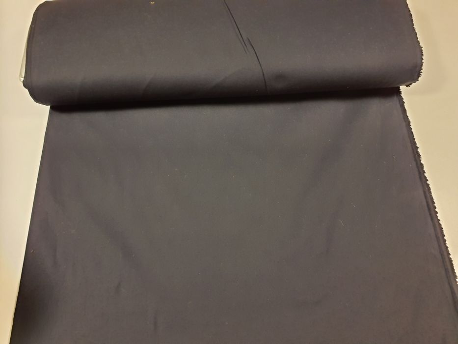 Tkanina granatowa z elastanem szer.142 cm.