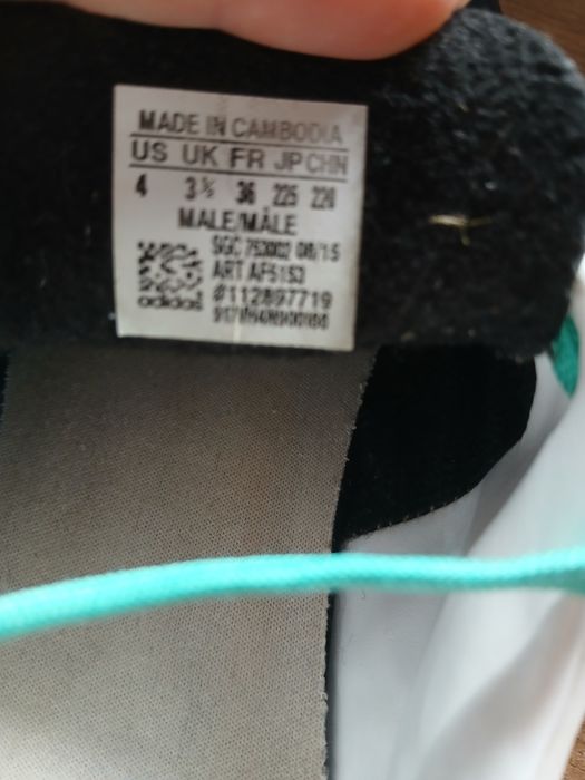 Buty do piłki nożnej- korki rozm 36
