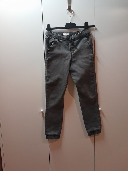 Spodnie jeans Sinsay r. 140