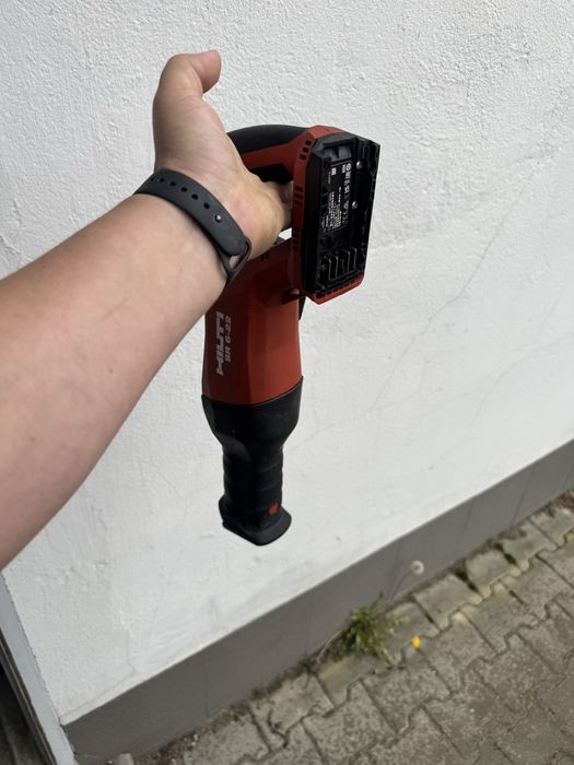 Pila szablasta nuron SR 6-22 używana sprawna