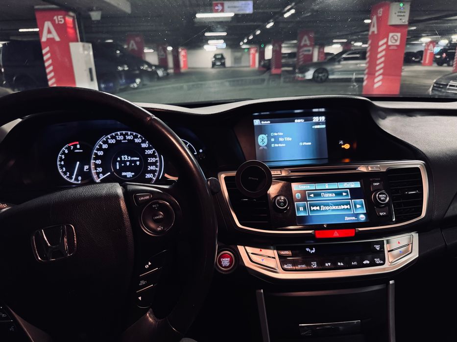 Продам авто Honda accord 9