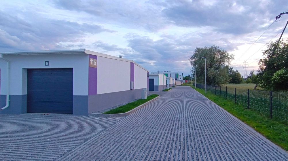 Garaż do wynajęcia ul. Niemena Os. Harmonia - Więcej