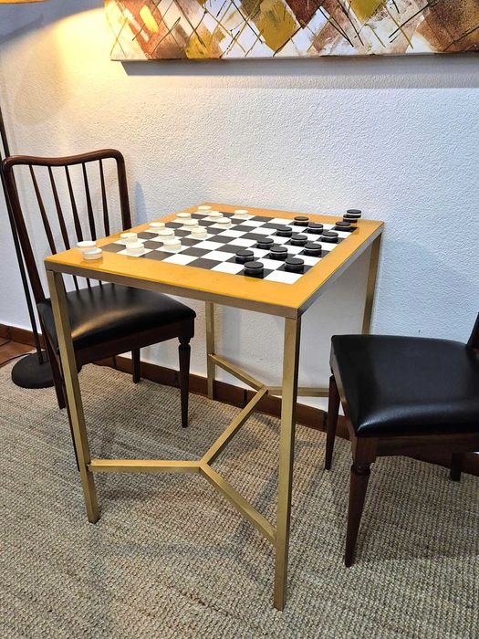 Mesa de Jogo / Mesa de Apoio / Damas / Latão / Lazer