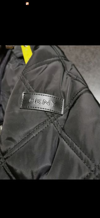 Kurtka czarna DKNY