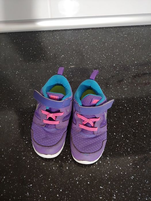 Кросівки   nike для хлопчика та дівчинки
