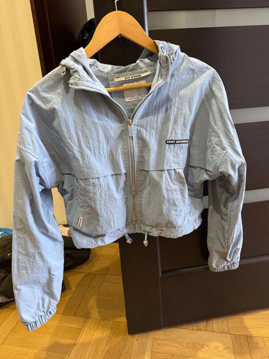 Вітровка bershka куртка жіноча