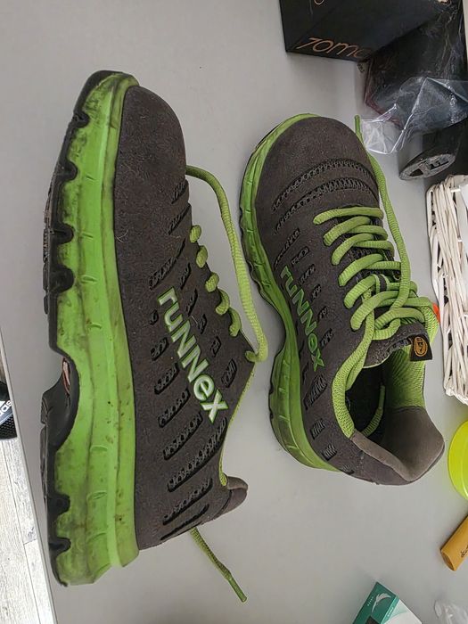 Buty robocze sunnex 35rozmiar z atestem