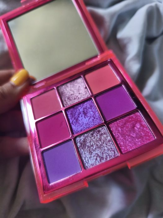 Paleta Huda Beauty Neon Pink