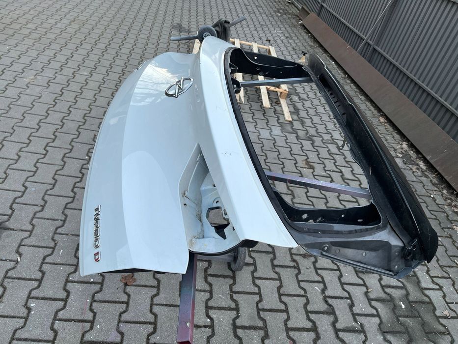 Klapa bagażnika Tył Opel Grandland X YP00024780