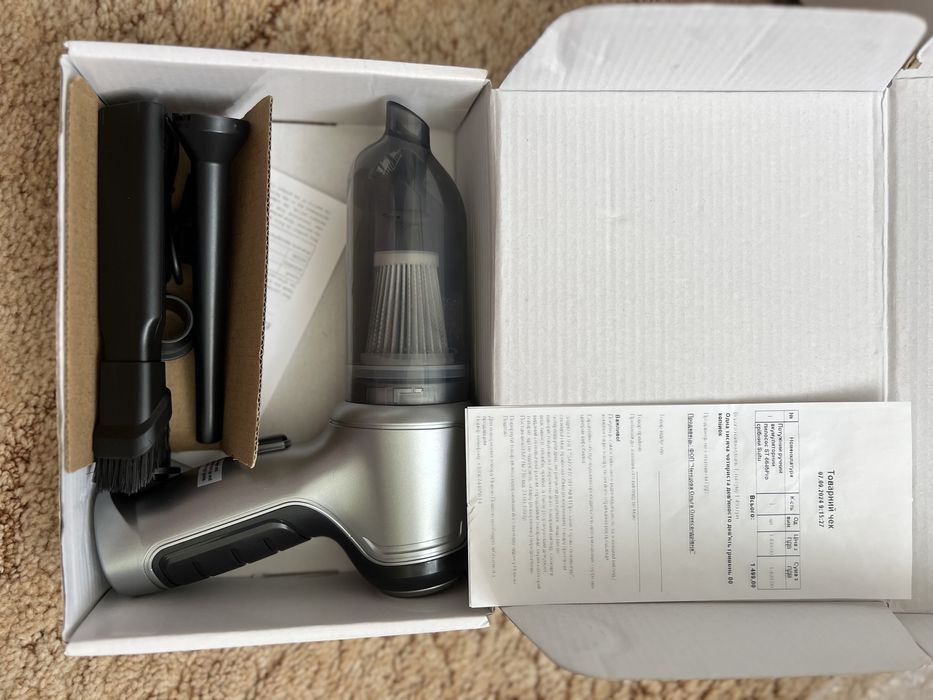 Ручний пилосос для машини диванів