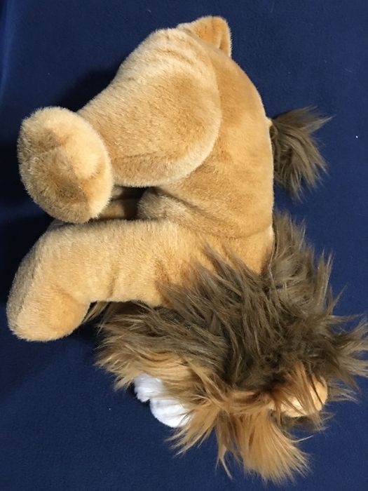 peluche LEÃO novo a estrear impecável