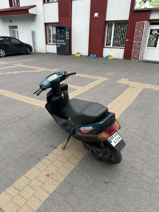Скутер мопед Yamaha MBK ya50r