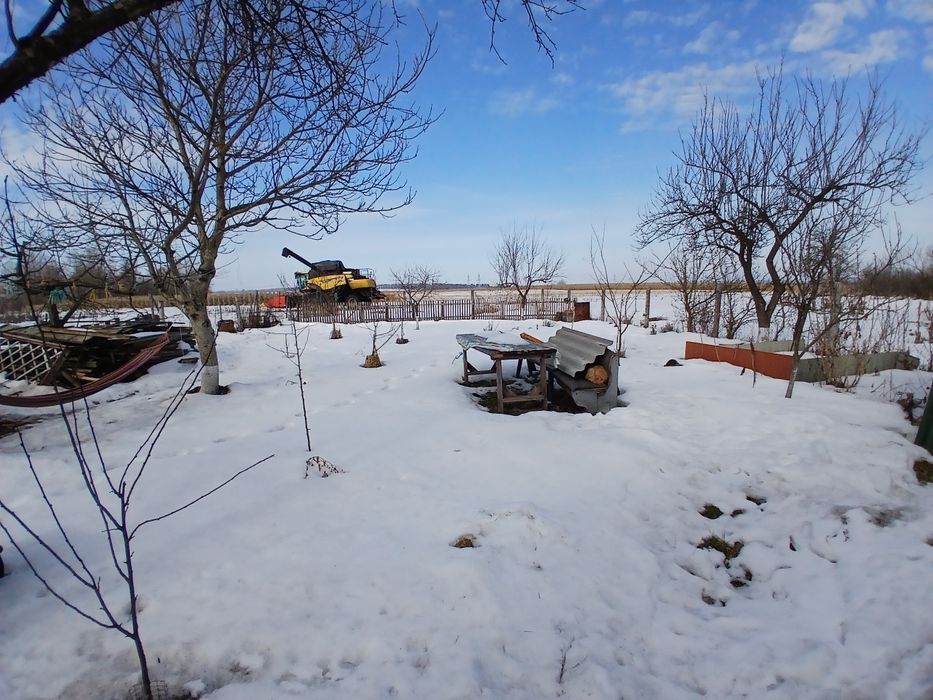 Затишний будинок в селі