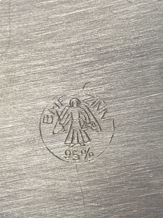 Myśliwski kufel cynowy z pokrywą