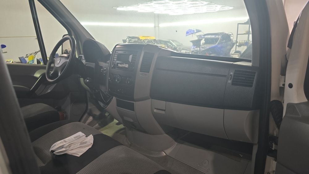 VW Crafter 6 lugares