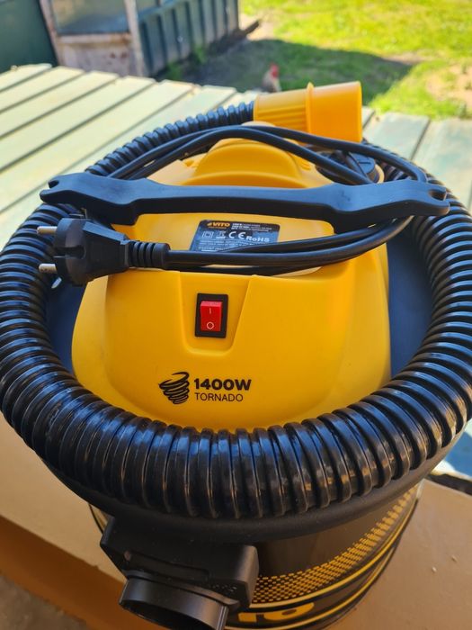 Aspirador Vito semi-novo