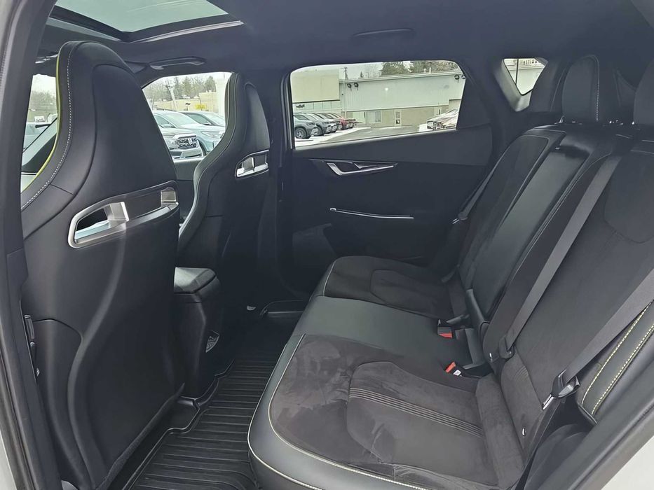 Kia EV6 GT      2023