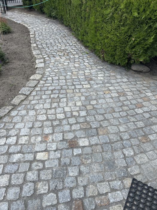 Kostka granitowa