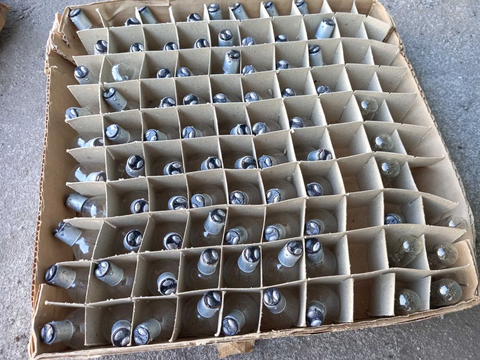 Лампочка фонаря ссср