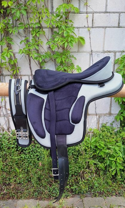 NOWE Siodło rajdowe syntetyczne bezterlicowe typu freemax