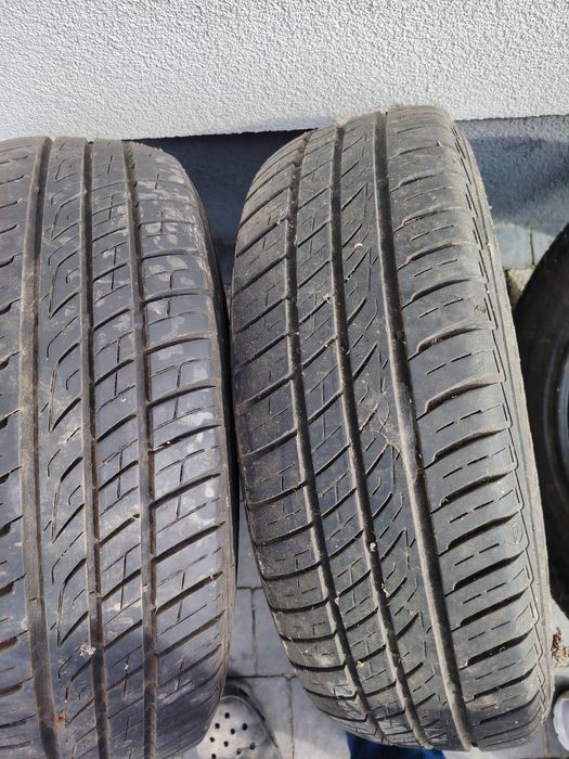 Opony letnieBarum brilantis 2 195-65 r 15 ok 5 mam bieznika