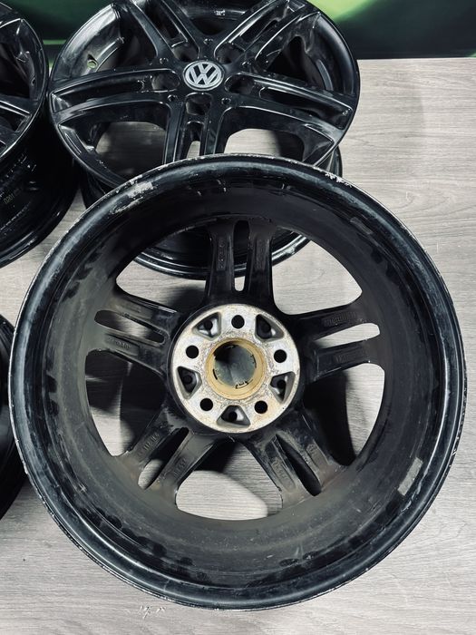 Диски 5*112R16 Volkswagen caddy,touran,golf,jetta,t4