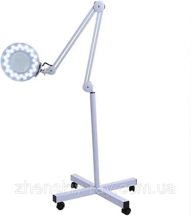 Лед лампа-лупа с крышкой напольная на колёсах