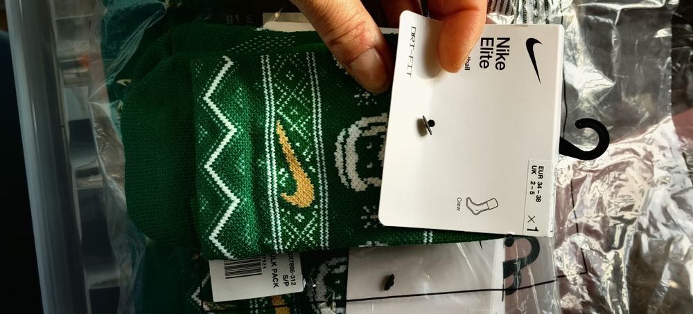 Nike Elite Christmas Skarpetki Świąteczne Zielone Rozmiar 34-37