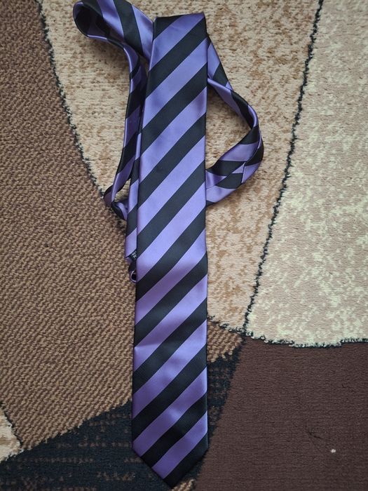 Емо.сцен.неформал краватка