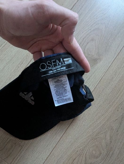 Капка adidas Адидас