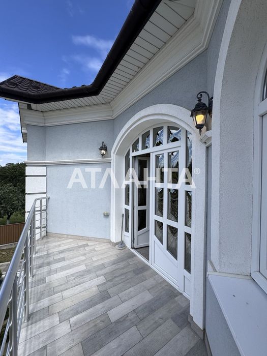 Гарний будинок в Чагрі