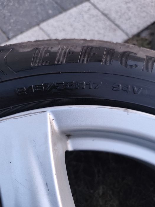 Koła letnie opony 5x112 215/55 R17 audi a3 Goodyear
