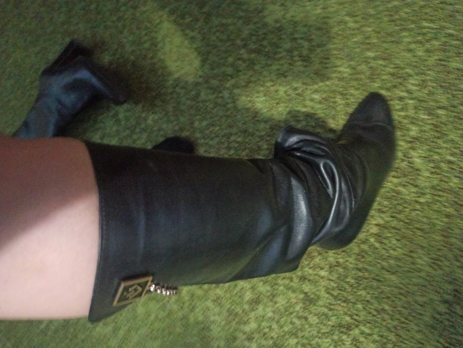 Осінні чоботи з натуральної шкіри Nivelle.